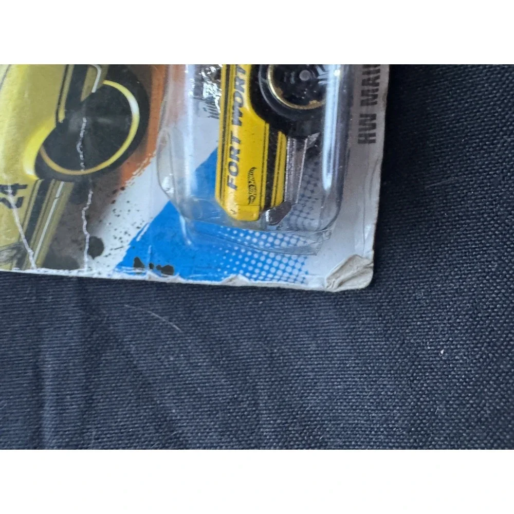 B14 2011 Hot Wheels 68 EL CAMINO Yellow 💥Factory Sealed 💥
